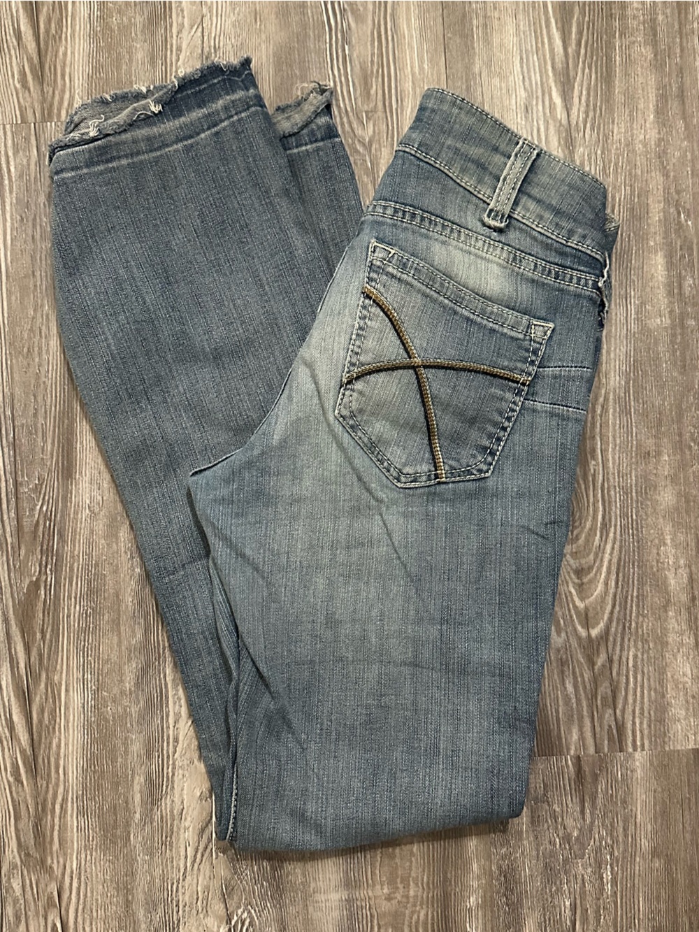 Ariat Women’s Light Blue Washed Denim Jeans